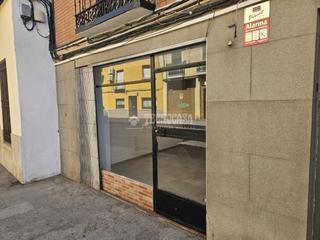 Location Local commercial à Puerta de Cuartos-Avenida de Portugal. Tienda en alquiler en talavera de la reina