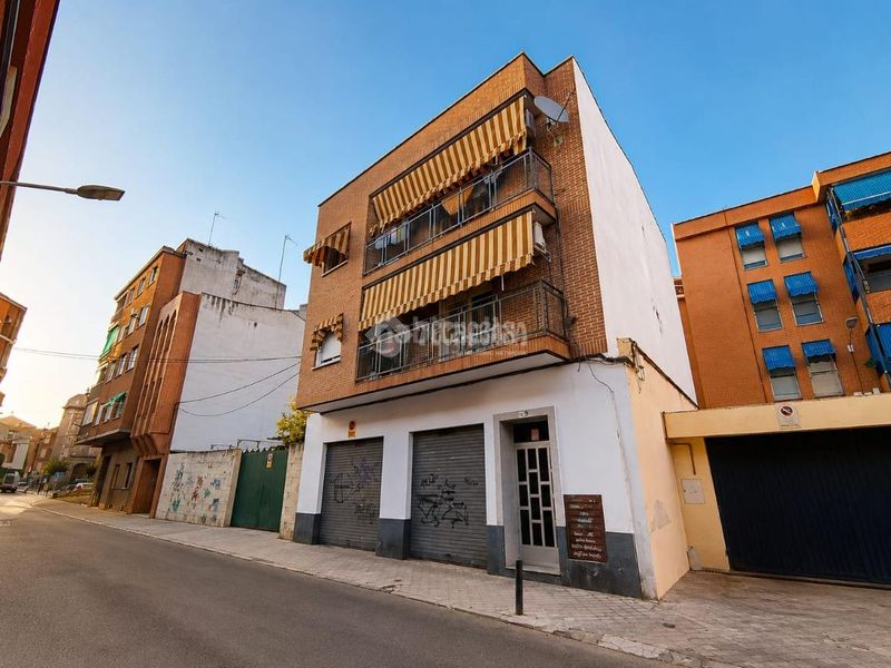 Foto c028b393-ca33-4dcd-8bb2-14f6d8c00b14. Edificio in Casco Antiguo Talavera de la Reina