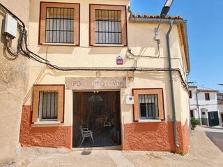 Casa a Valdeverdeja. Casa en venta en valdeverdeja