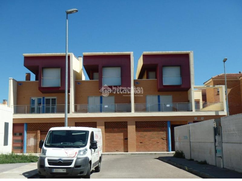 Foto b7c5d8b5-c283-4e0b-bd40-42e785e666ca. Pis amb calefacció aparcament a Patrocinio-Nueva Talavera Talavera de la Reina