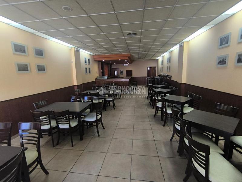 Foto ad1d2321-6846-47cd-8396-813fe22acd82. Locale commerciale in Este Mérida