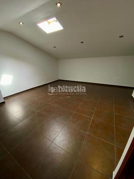 Foto 5da3a991-b473-45fe-a089-b3486398c016. Casa aparellada a Norte Mérida