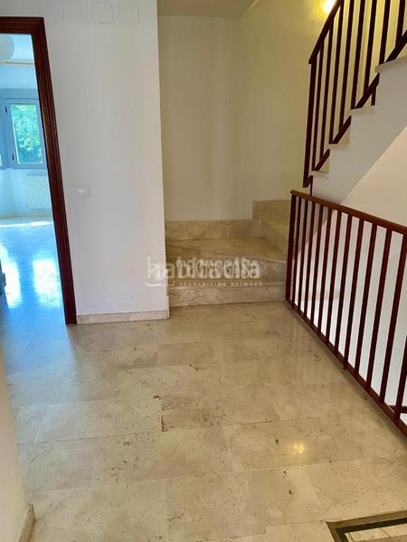 Foto 9b9ae175-77e7-4abd-8269-beb272313859. Casa aparellada a Norte Mérida