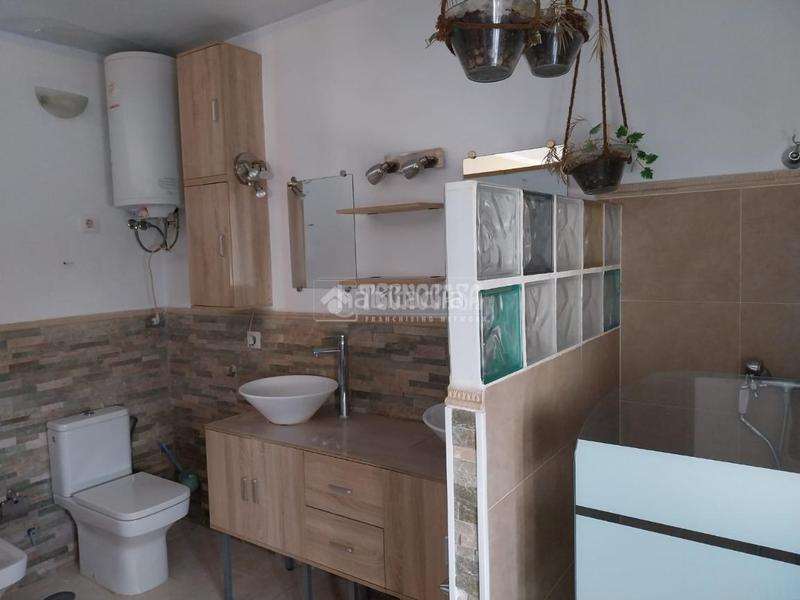 Foto 0260bdea-ce53-48ff-8153-cb15fb215d16. Casa  en venta en Oeste Mérida