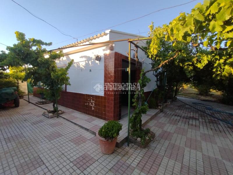 Foto f0237de4-de54-4105-aa12-05dd7cdf0d25. Mas dans Valverde de Mérida