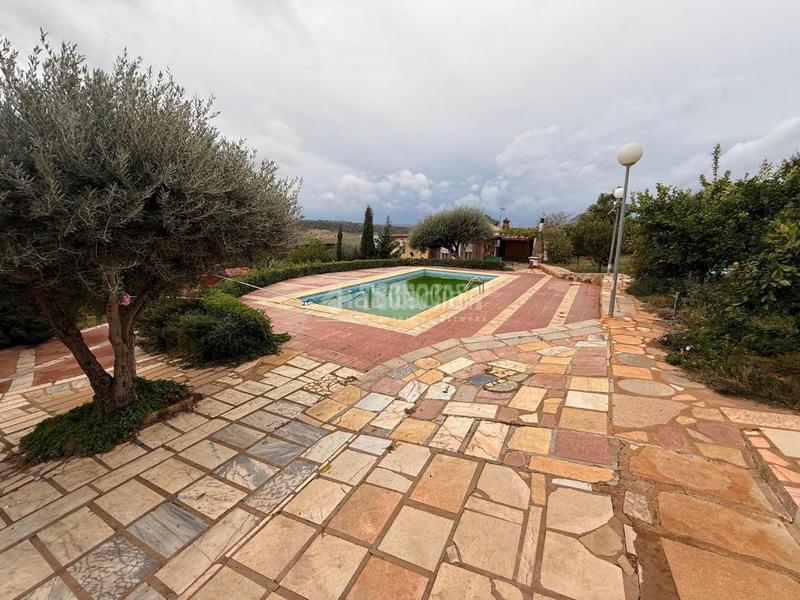 Foto 033244b5-bcb0-41ef-ad28-1c40bb91ace9. House in Alange