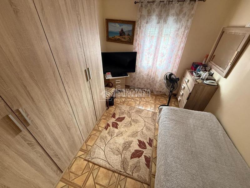 Foto f726dcc9-bfc0-4240-b90e-1ab2605a6eb8. House in Alange
