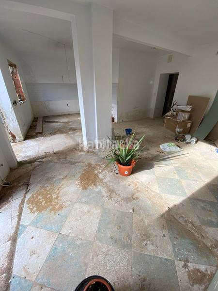 Foto 094bf502-f265-4b79-89a8-1bba38f622d4. Casa aparellada a Centro Mérida