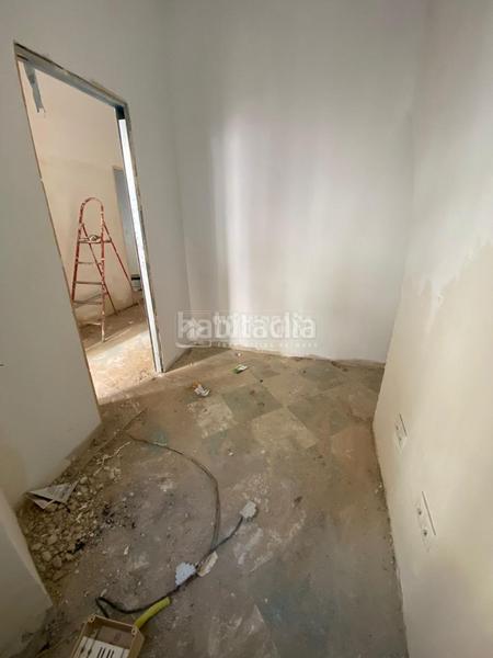 Foto 100d450b-db9e-4136-b72a-61870d0ce9e0. Casa aparellada a Centro Mérida