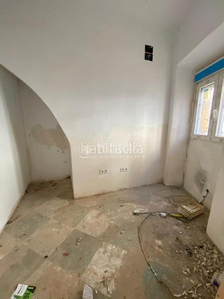 Foto 1f49005e-1513-4b3a-8679-c8a6b8adf832. Casa aparellada a Centro Mérida