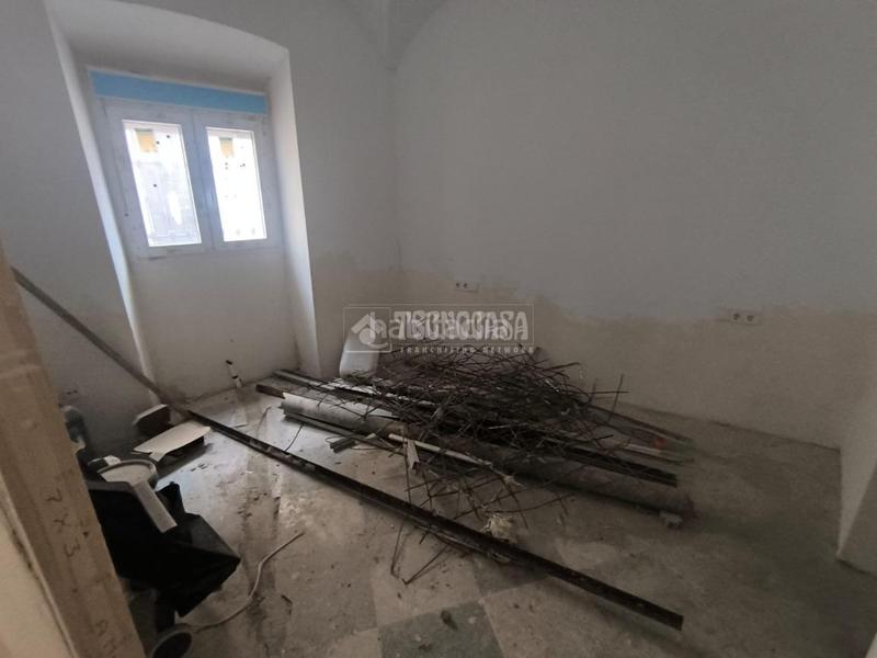 Foto d4bb4bd1-36d6-42cf-b531-c00dd499b2c2. Casa aparellada a Centro Mérida