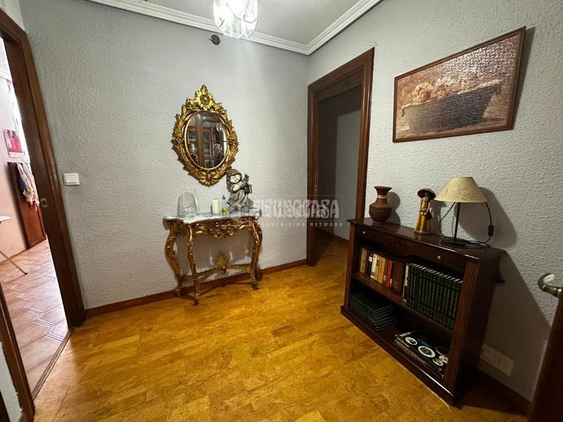 Foto 84f50192-ff0a-4a83-a473-f1c5e5fa486c. Piso  en venta en Centro Mérida