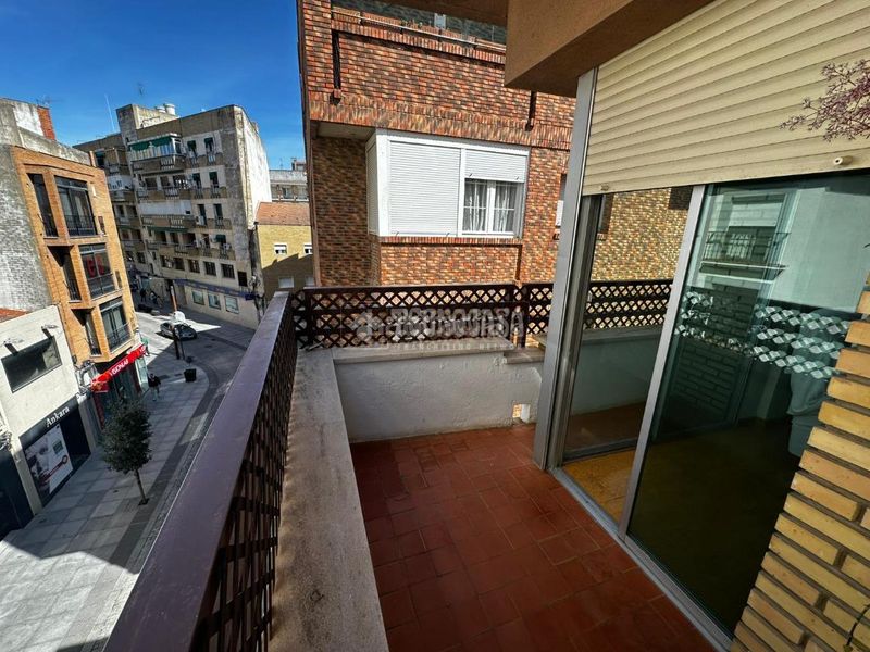 Foto f242cfbc-4593-4236-91ca-a6543f260f6b. Piso  en venta en Centro Mérida