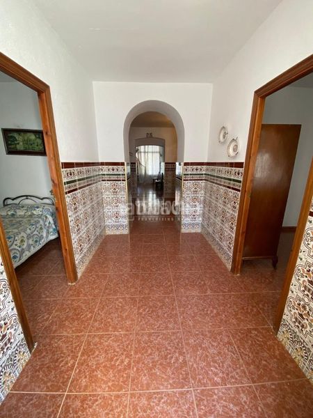 Foto 9899c706-a223-4b57-ad74-a16bfc3cd98e. Casa aparellada amb calefacció a Esparragalejo