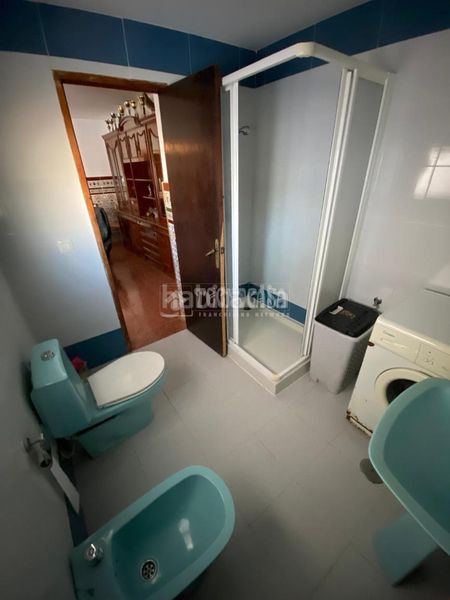 Foto b870f0ad-5642-4fdd-aa3d-0225e0f10d4d. Casa aparellada amb calefacció a Esparragalejo