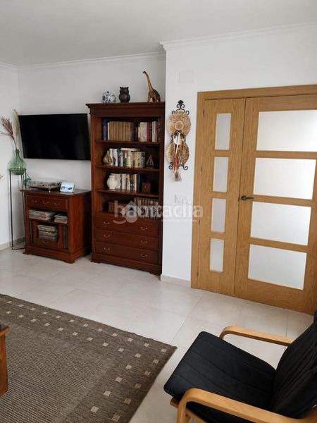 Foto e2975e26-e0f4-437d-ac5e-42ace10f3723. Casa aparellada a Sur Mérida