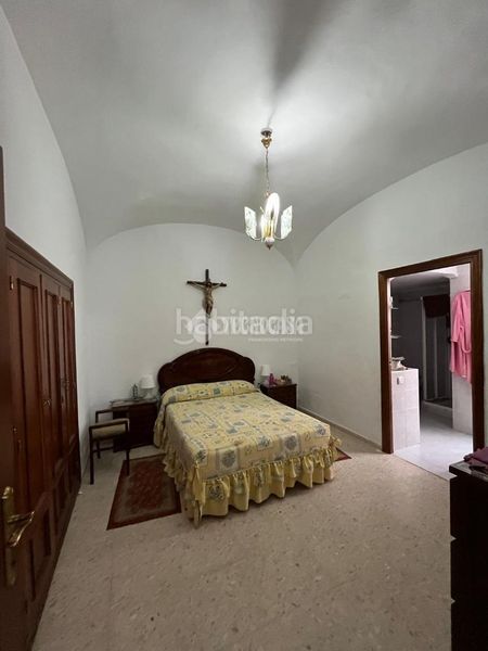 Foto 173f6008-6703-4c30-918b-73b7ebb814d2. Casa aparellada a Sur Mérida