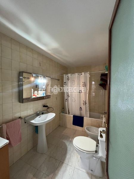 Foto 236815a9-8991-44e1-9a20-da96b92cb1b0. Casa aparellada a Sur Mérida