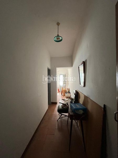Foto 6d5a7aed-156f-4ce8-b54a-7370580f7608. Casa aparellada a Sur Mérida