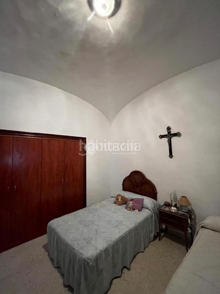 Foto 73cef87f-02f4-4c17-b992-c4c7643e72b3. Casa aparellada a Sur Mérida