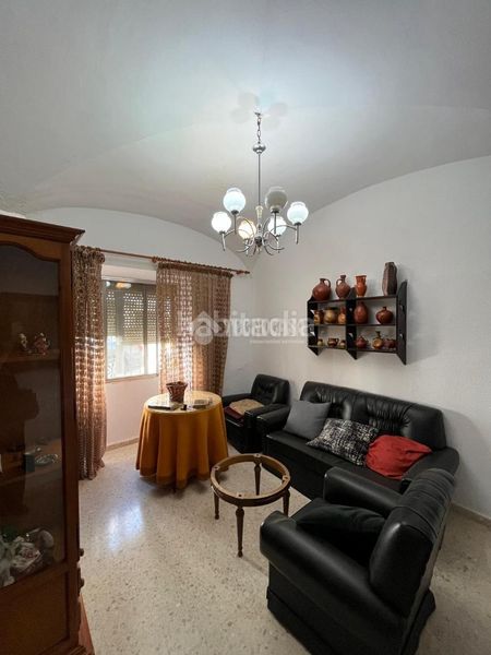 Foto 925ed6e7-f4c8-48c6-951b-b270beaa01a8. Casa aparellada a Sur Mérida