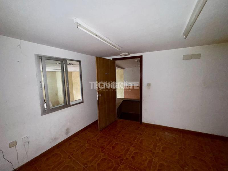 Foto fd6a558a-d65b-4179-a60c-756f989e2467. Alquiler local comercial  en alquiler en Guadalajara