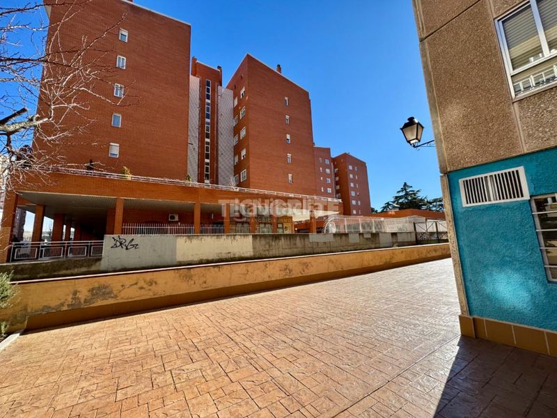 Foto 1a35d445-88e9-47d8-8f32-1dfafb753f45. Aparcament cotxe a Plan Sur-Amistad Guadalajara