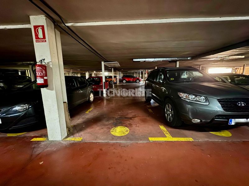 Foto 42a17d1f-4660-439e-a592-938cedadd6f1. Aparcament cotxe a Plan Sur-Amistad Guadalajara