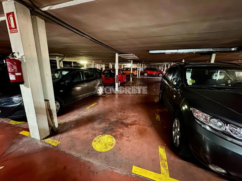 Foto cf11ceca-3a59-4aa8-9d34-4baa4150c2cf. Aparcament cotxe a Plan Sur-Amistad Guadalajara