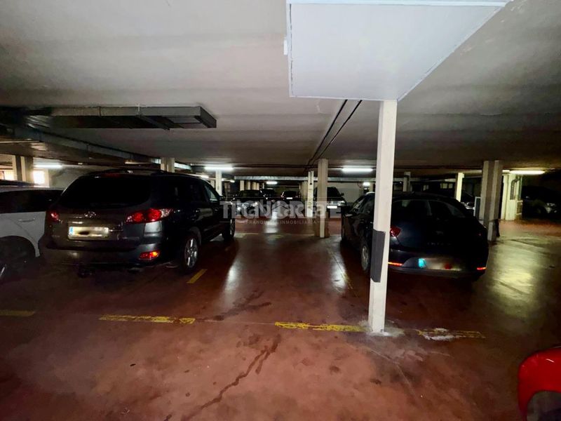 Foto f616cce5-f876-4cd2-8cb8-7a657c28caba. Aparcament cotxe a Plan Sur-Amistad Guadalajara