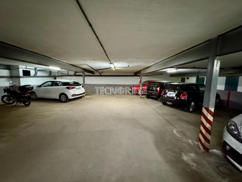 Foto 89969a17-ce76-4e32-b2c2-49f813b49581. Alquiler parking coche boxplaza de garaje en alquiler en Guadalajara