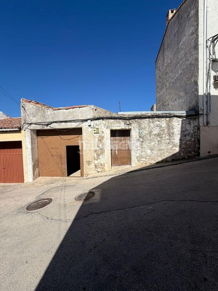 Foto bed54d7a-a1a2-44a7-bb56-34c7d43fcf1e. Masia a Mondéjar