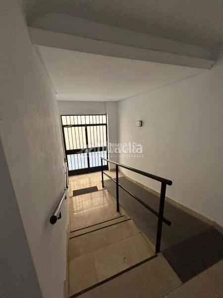 Foto 4e7aaf98-c838-492d-b17c-3370fdb151f0. Piso  en venta en Feria Sevilla
