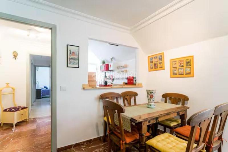 Foto 748d543a-c134-4044-9e21-fc2911e85b79. Piso  en venta en Feria Sevilla