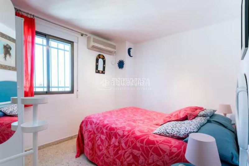 Foto 7ffd1257-e2b5-43b3-b1ae-73aa1f887361. Piso  en venta en Feria Sevilla