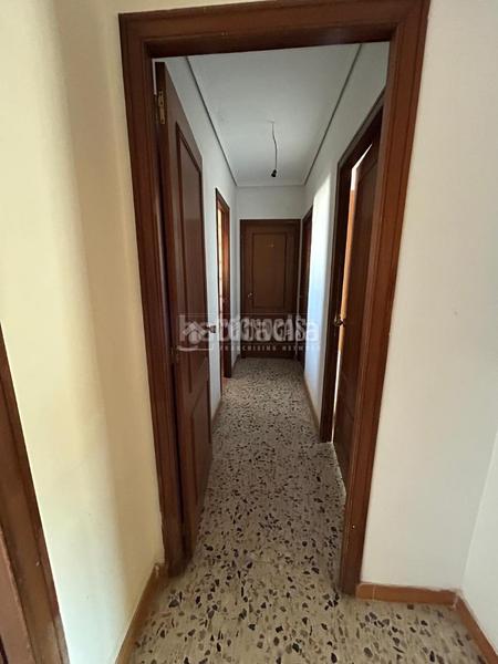 Foto 9b149aed-0f31-49dd-8829-293f4a204b76. Pis a Valdezorras - El Gordillo Sevilla