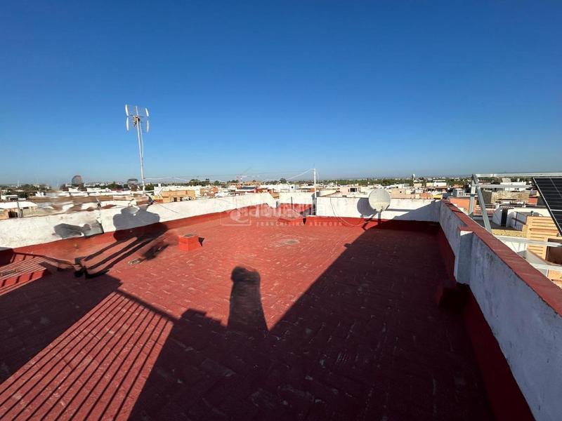 Foto c9d67d34-c740-4515-99b3-44dcc5ce2001. Pis a Valdezorras - El Gordillo Sevilla