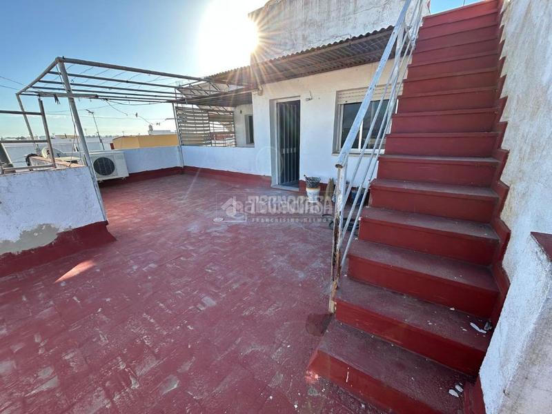 Foto f743e9d2-2331-4402-90e5-58a0d07601f7. Pis a Valdezorras - El Gordillo Sevilla