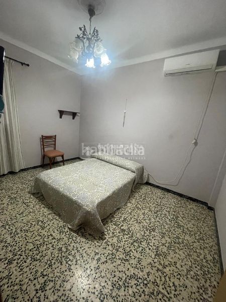 Foto 1dc6d4b0-87c7-40c0-bc87-80e7fcc809b2. Piso  en venta en Valdezorras - El Gordillo Sevilla