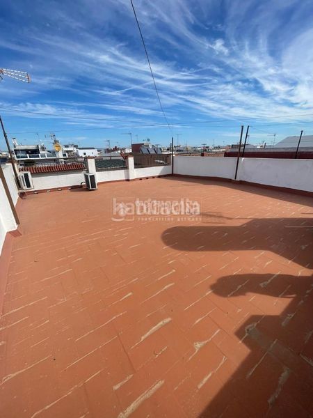 Foto e6afe2cf-b754-42a4-91f0-b796f94f76b4. Piso  en venta en Valdezorras - El Gordillo Sevilla