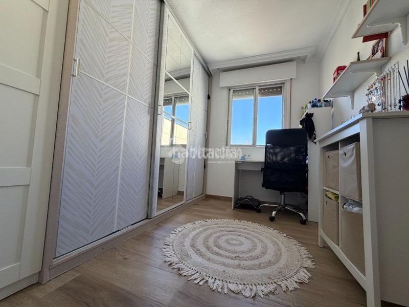 Foto edfe4463-dba3-4f2a-afef-aaa34cef7262. Pis a Pino Montano - Consolación Sevilla