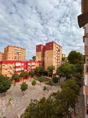 Pis a Pino Montano - Consolación. Piso en venta en sevilla