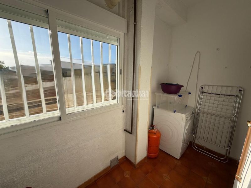Foto ec86e5e1-b39d-436a-b4ee-8d0a50e33d76. Pis a Pino Montano - Consolación Sevilla