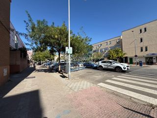 Pis a Pino Montano - Consolación. Piso en venta en sevilla