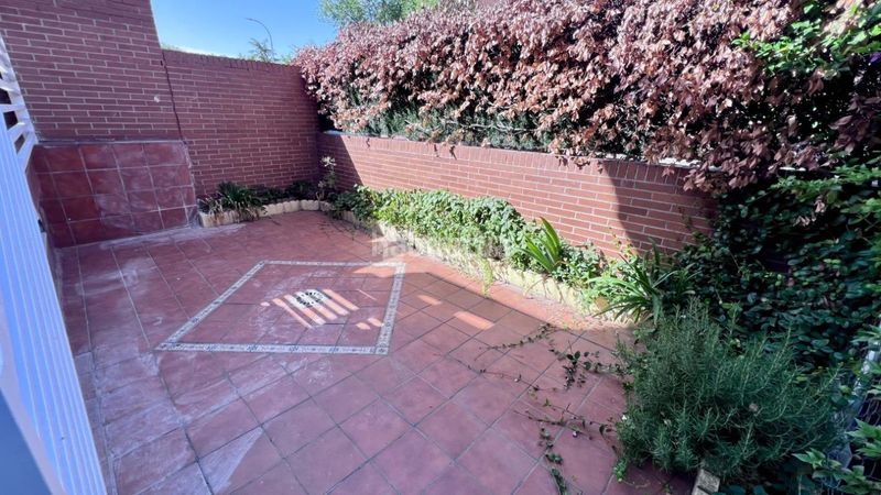 Foto 5847c3e3-4726-43a6-96a6-6b7b6769774f. Casa bifamiliare in Ensanche Alcalá de Henares