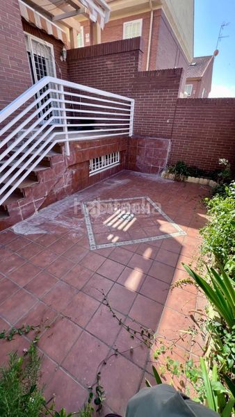 Foto e959f5e2-732a-4fba-9e6e-c06fc737649e. Casa bifamiliare in Ensanche Alcalá de Henares