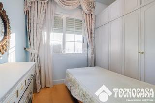 Appartamento in Sant Andreu de Palomar. Piso en venta en barcelona