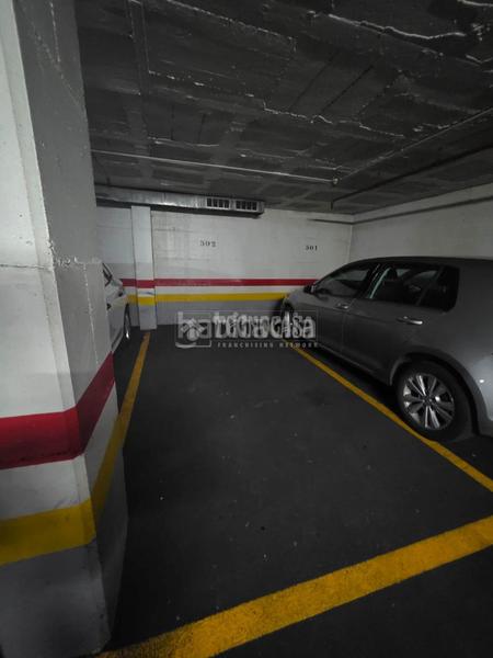 Foto 4f93827b-9af0-4f36-995a-d411455bcdd6. Parking coche boxplaza de garaje en venta en Sant Andreu de Palomar Barcelona