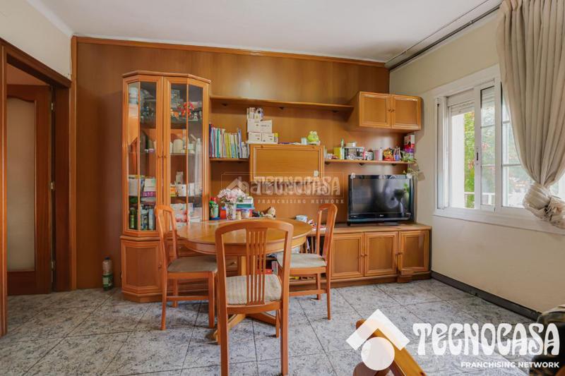 Foto 09e38c95-9434-48ef-a0b9-be19676f3e91. Piso  en venta en Sant Andreu de Palomar Barcelona