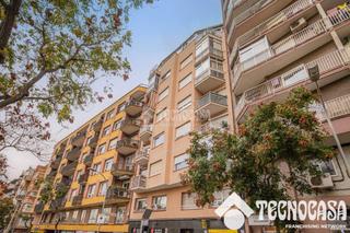 Appartamento in Sant Andreu de Palomar. Piso en venta en barcelona
